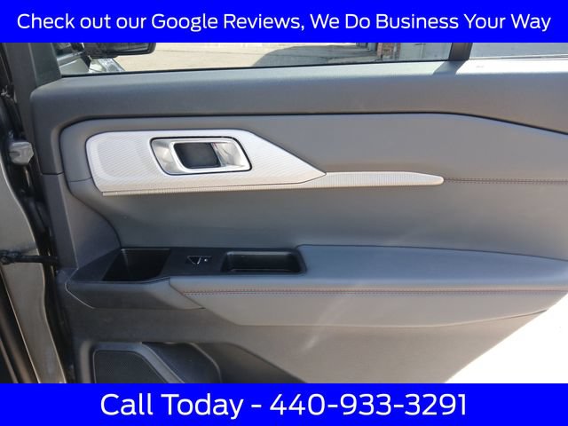 Certified 2025 Ford Explorer Active w/ Active Comfort Package AWD/4WD image 39