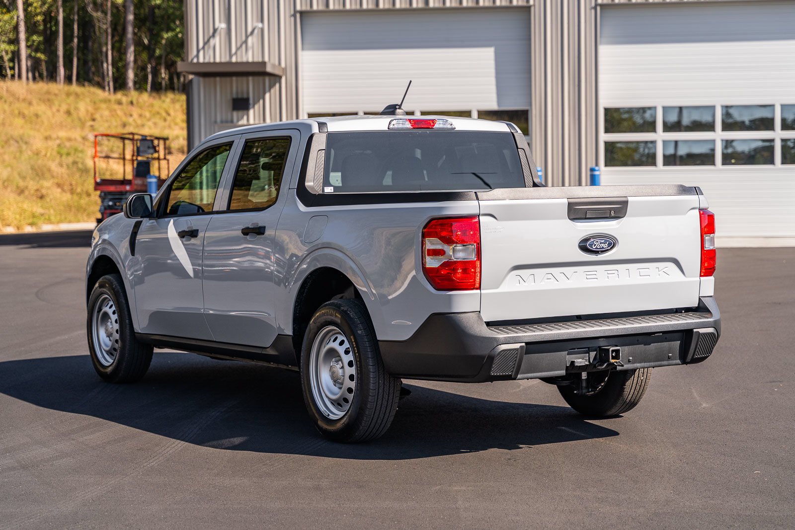 Certified 2026 Ford Maverick XL FWD image 5