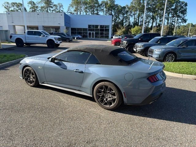 Certified 2025 Ford Mustang GT Premium w/ GT Performance Package RWD image 9