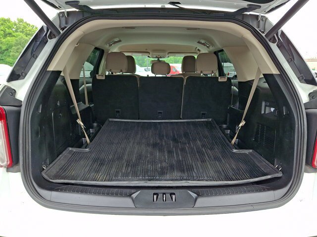 Certified 2021 Ford Explorer 4WD w/ Class III Trailer Tow Package image 27