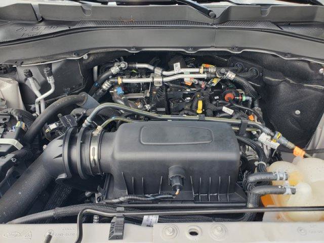 Certified 2023 Ford Explorer XLT w/ Equipment Group 202A RWD image 38