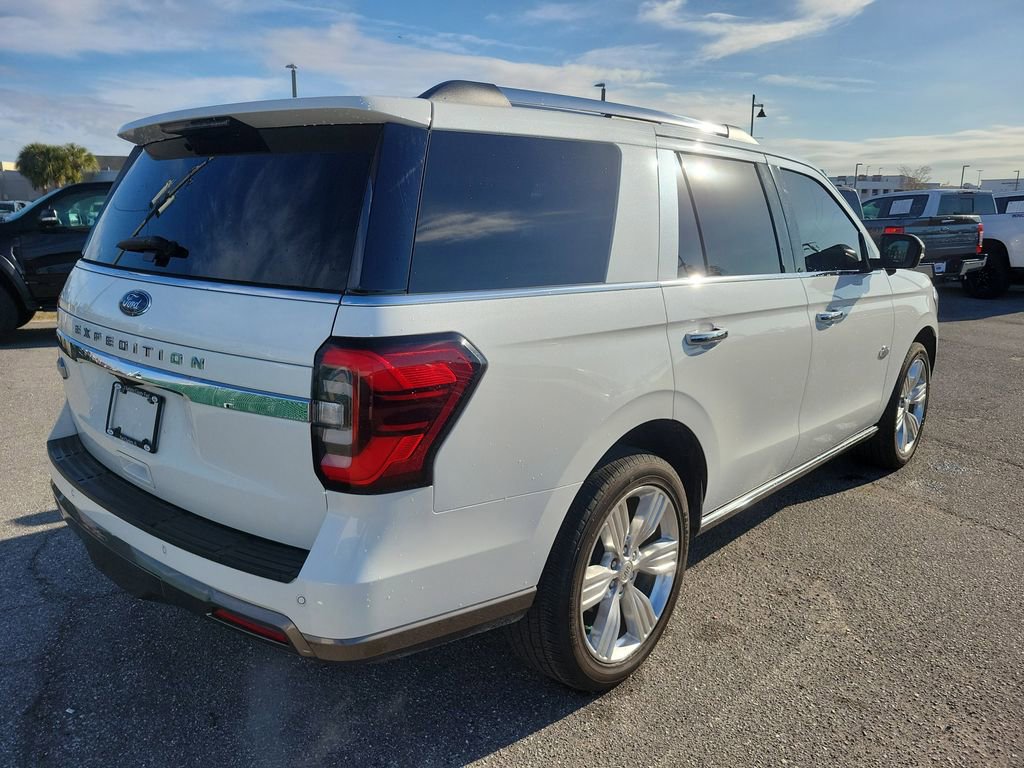 Certified 2024 Ford Expedition King Ranch image 2