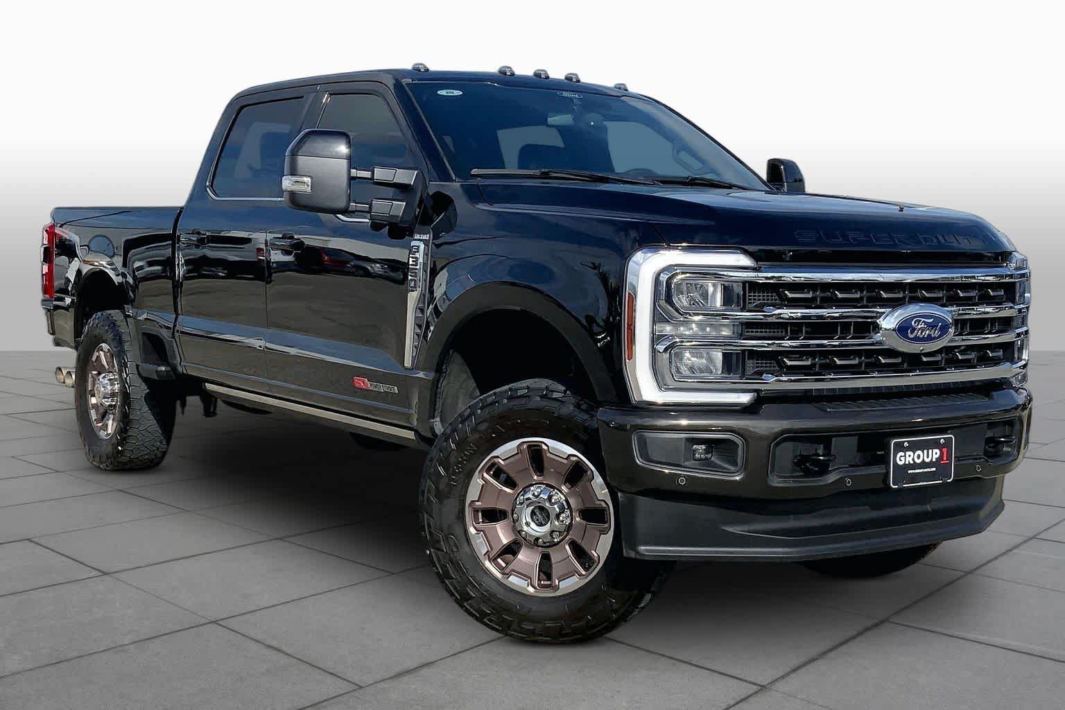 Certified 2024 Ford F350 King Ranch w/ FX4 Off-Road Package AWD/4WD image 3
