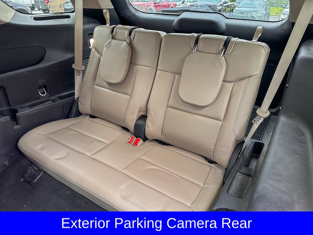 Certified 2023 Ford Explorer XLT w/ Equipment Group 202A AWD/4WD image 9