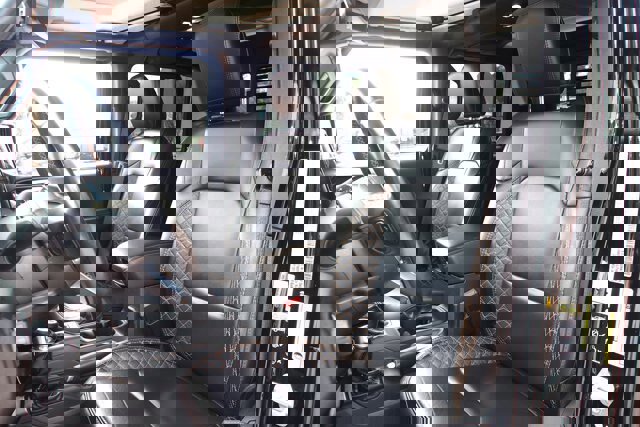 Used 2021 Jeep Gladiator Overland image 16