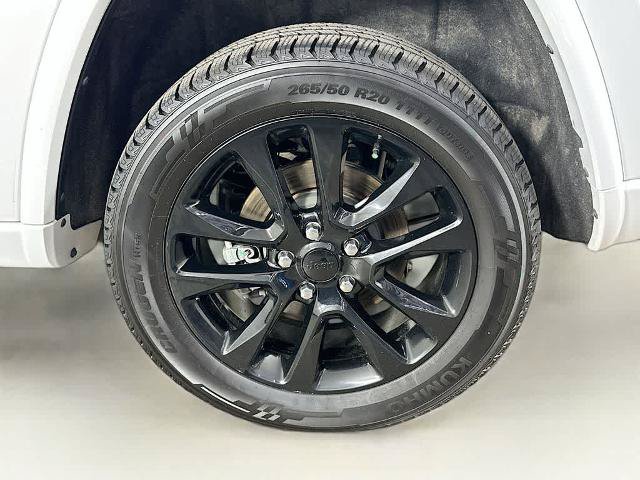 Used 2022 Jeep Grand Cherokee Laredo X AWD/4WD image 8
