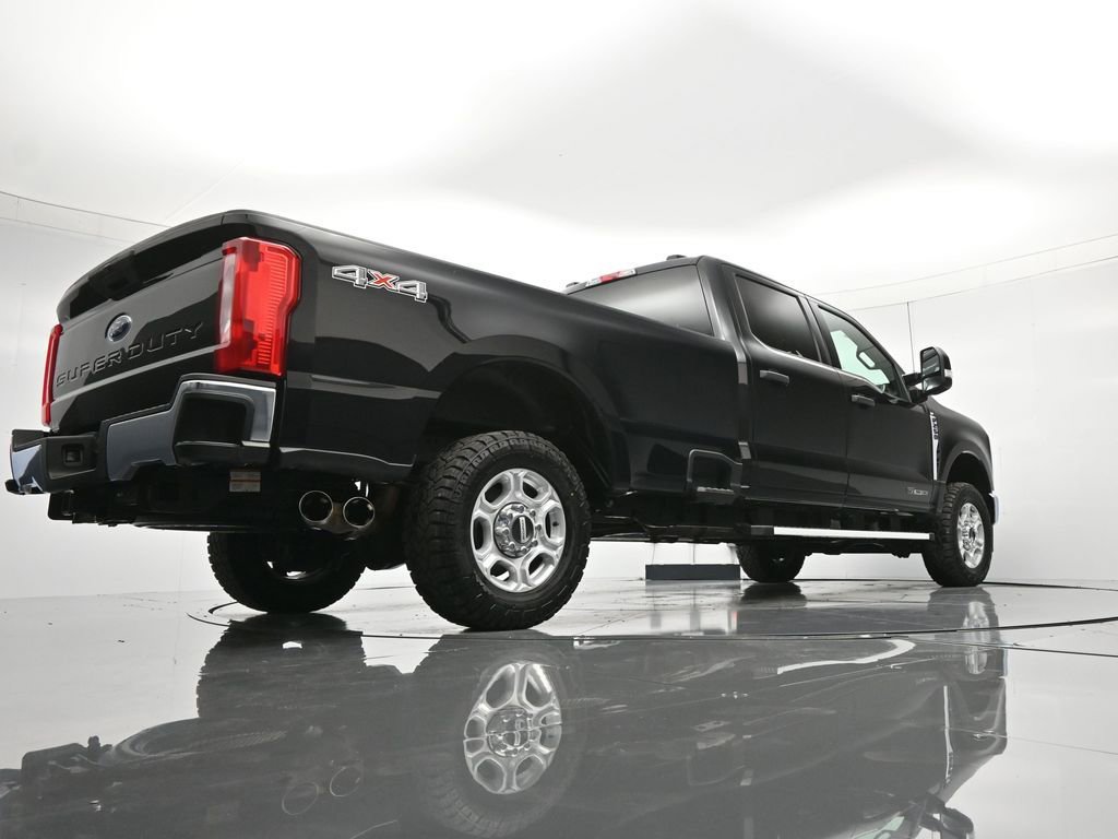 Certified 2025 Ford F250 XLT image 41