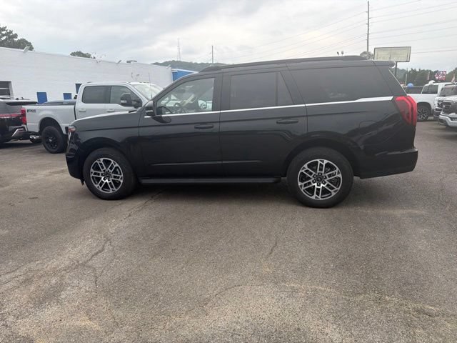Certified 2025 Ford Expedition Active AWD/4WD image 17