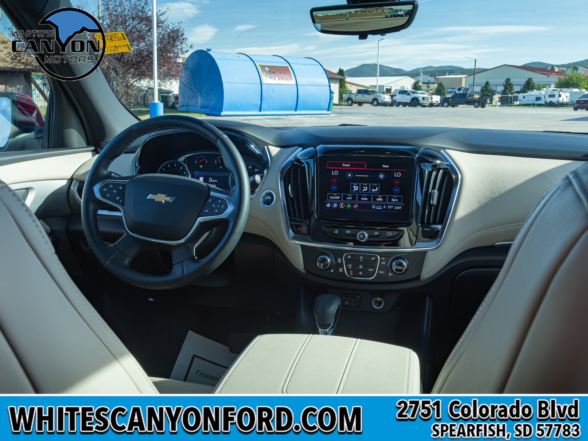 Used 2023 Chevrolet Traverse LT w/ LT Premium Package AWD/4WD image 23