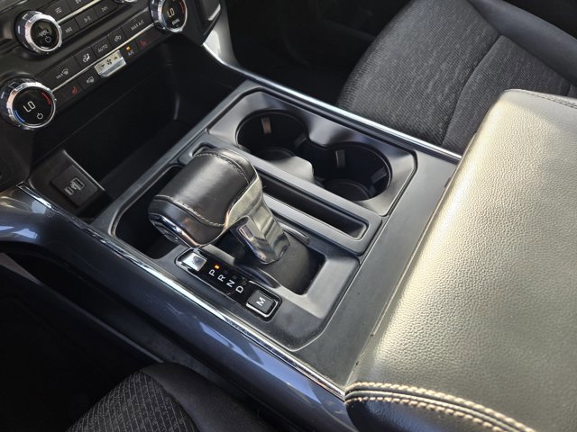 Certified 2021 Ford F150 XLT w/ Equipment Group 302A High image 17