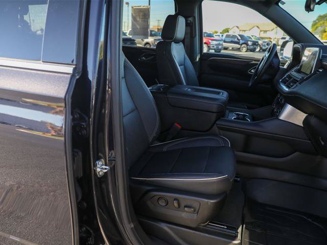 Used 2024 Chevrolet Tahoe Premier AWD/4WD image 33