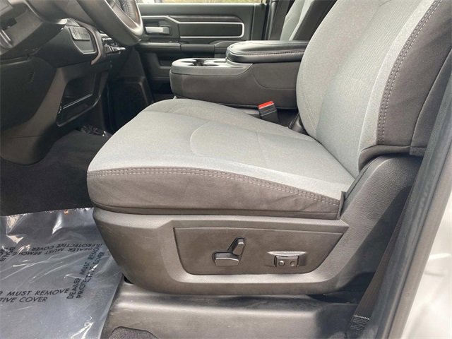 Used 2024 RAM 3500 Big Horn image 21