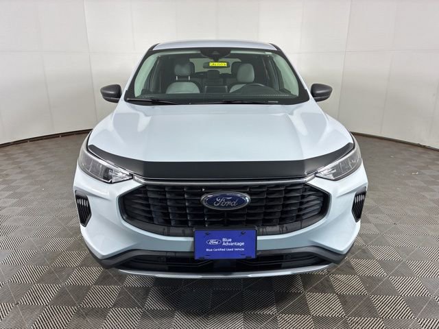 Certified 2025 Ford Escape Active AWD/4WD image 2