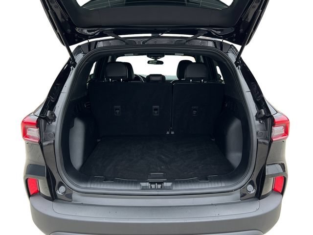 Certified 2025 Ford Escape ST-Line AWD/4WD image 18