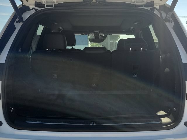 Used 2024 Jeep Grand Cherokee Overland AWD/4WD image 10