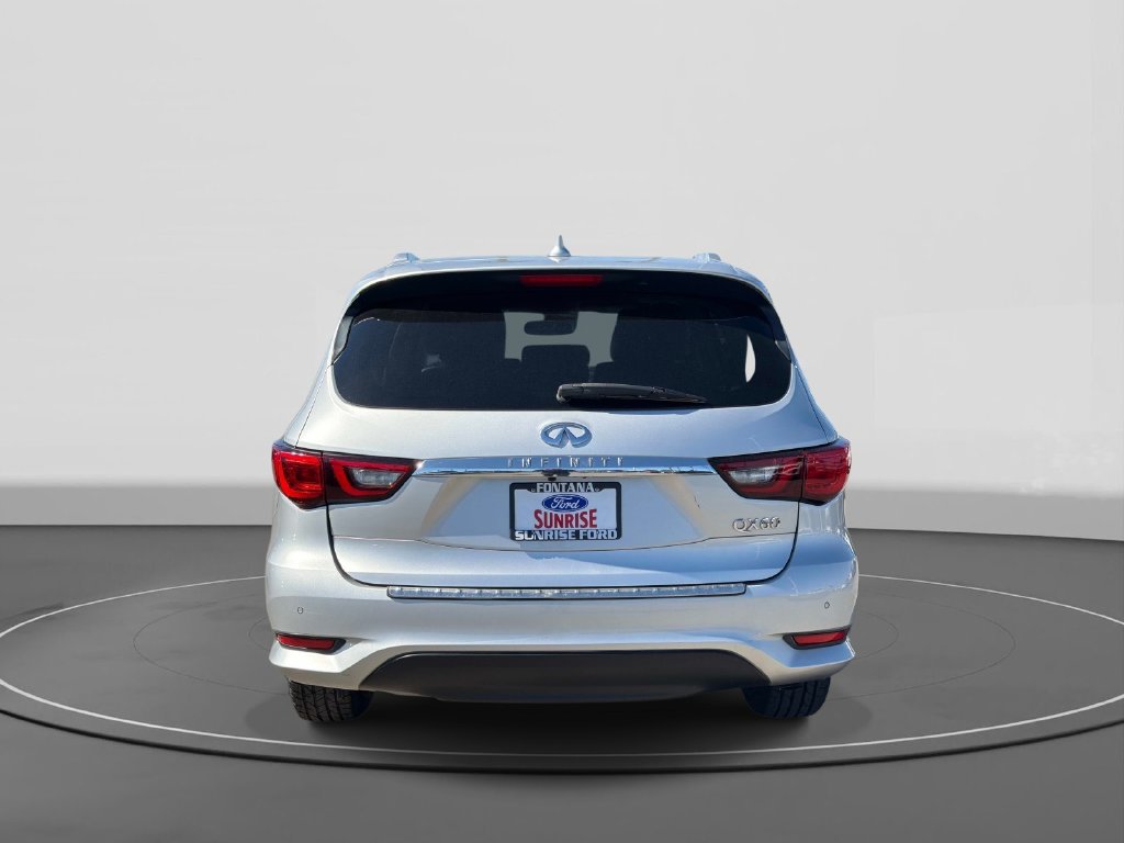 Used 2019 INFINITI QX60 Luxe w/ Essential Package FWD image 6