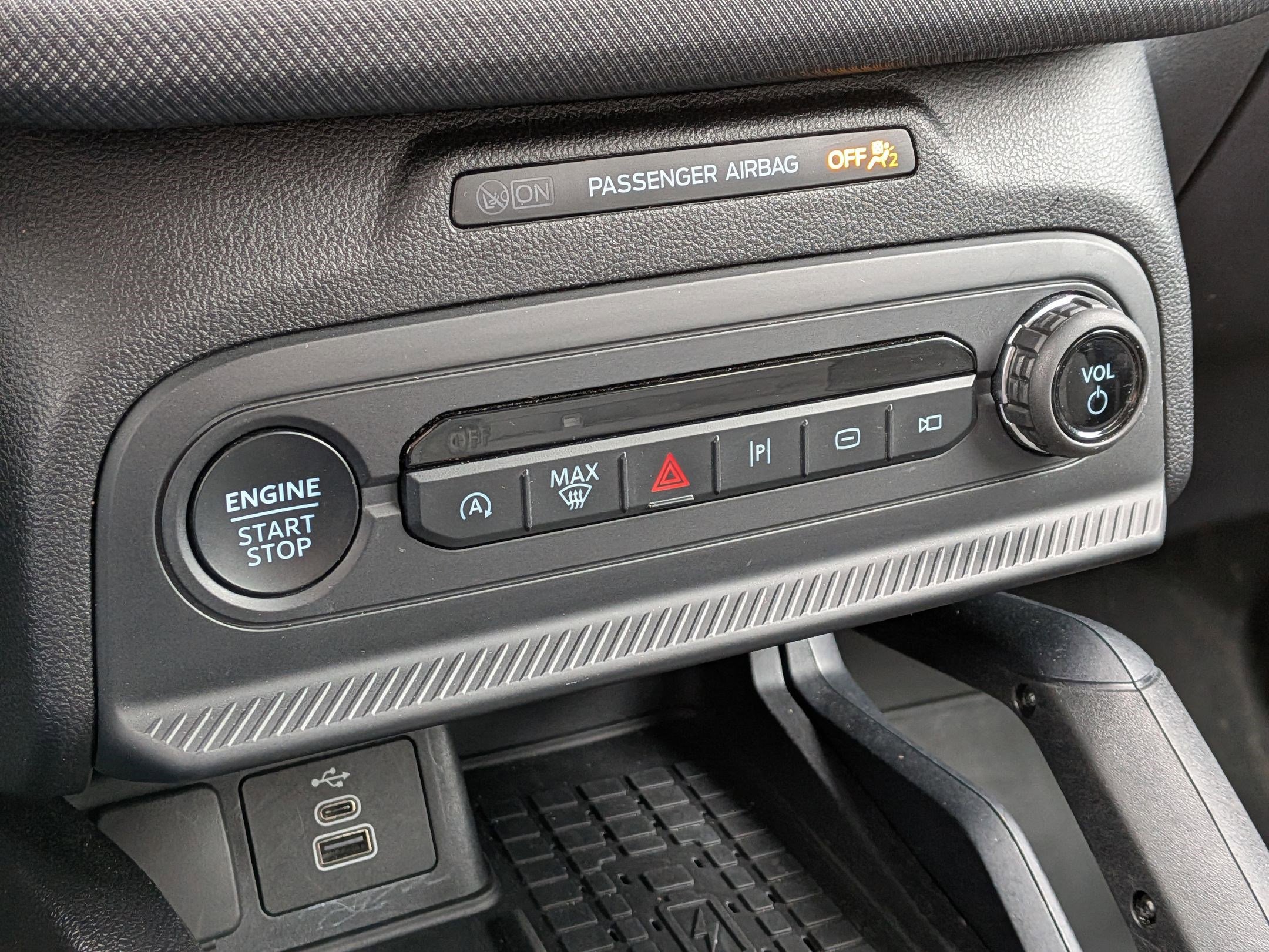 Certified 2025 Ford Bronco Sport Badlands AWD/4WD image 24
