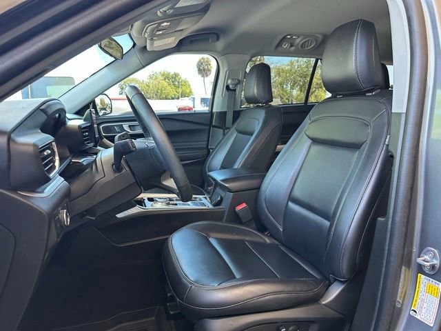 Certified 2023 Ford Explorer XLT w/ Equipment Group 202A image 13
