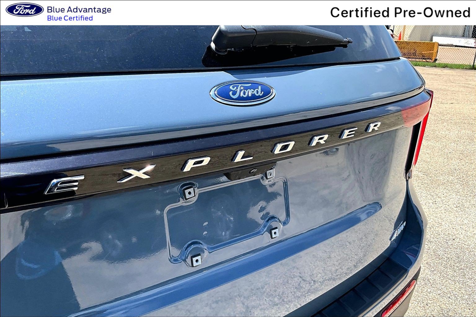 Certified 2025 Ford Explorer Active AWD/4WD image 32