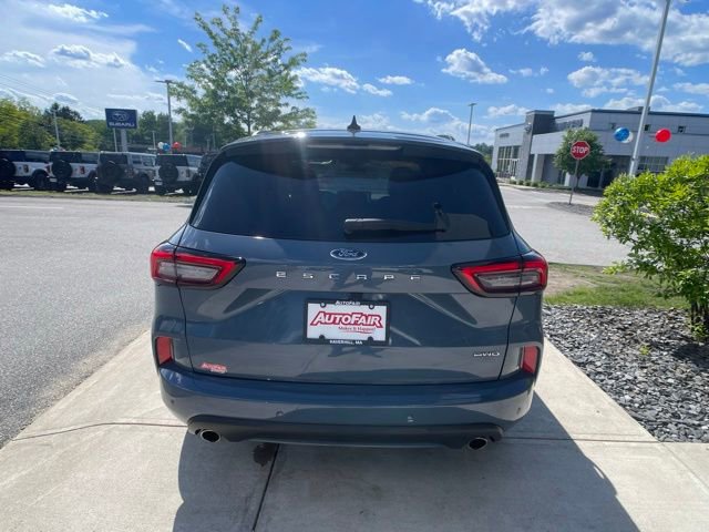 Certified 2023 Ford Escape ST-Line w/ Tech Pack #1 AWD/4WD image 7