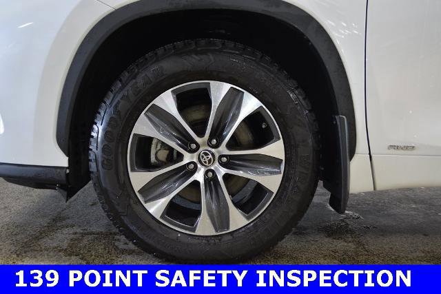 Used 2020 Toyota Highlander XLE image 10