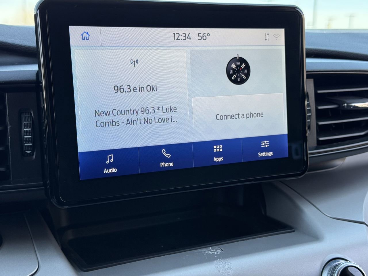 Certified 2024 Ford Explorer XLT image 18