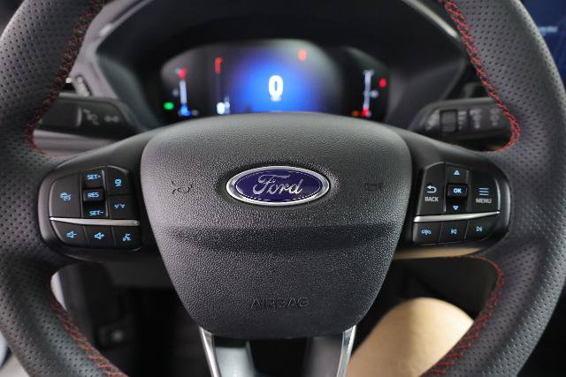 Certified 2023 Ford Escape ST-Line w/ Tech Pack #1 AWD/4WD image 16