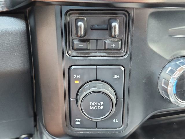 Certified 2023 Ford F250 Lariat w/ FX4 Off-Road Package image 28