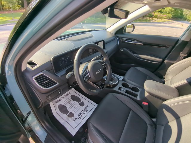 Used 2024 Kia Seltos SX w/ SX Sunroof Package AWD/4WD image 15