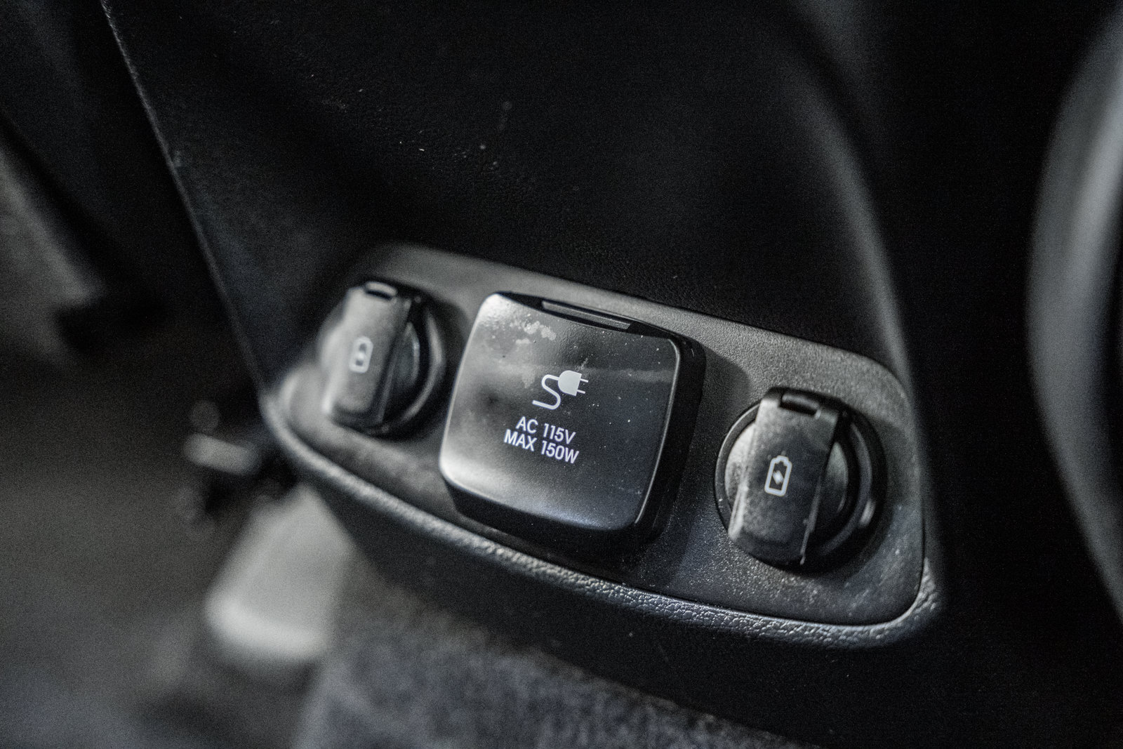 Used 2019 Hyundai Santa Fe AWD image 30