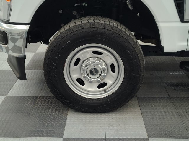 Certified 2023 Ford F250 XL w/ Snow Plow/Camper Package AWD/4WD image 18
