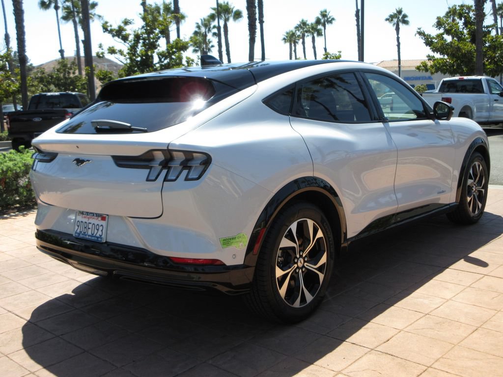 Certified 2022 Ford Mustang Mach-E Premium RWD image 4