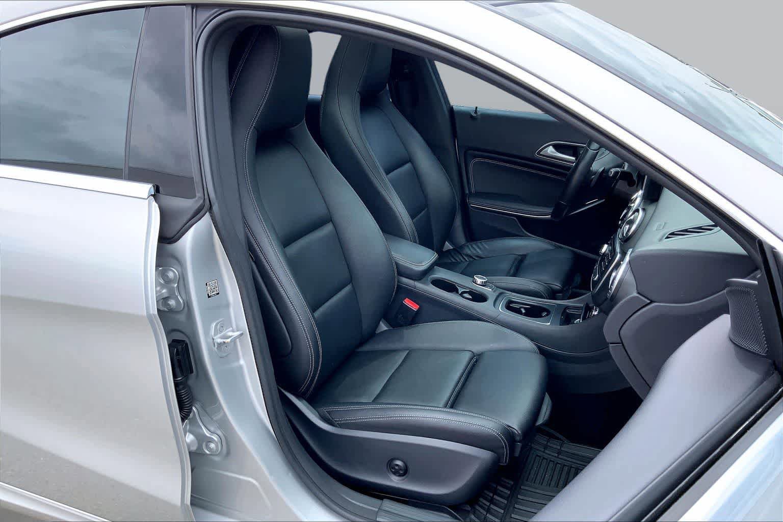 Used 2018 Mercedes-Benz CLA 250 image 9