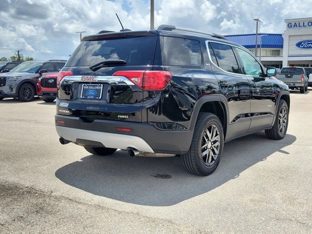 Used 2017 GMC Acadia SLT AWD/4WD image 4