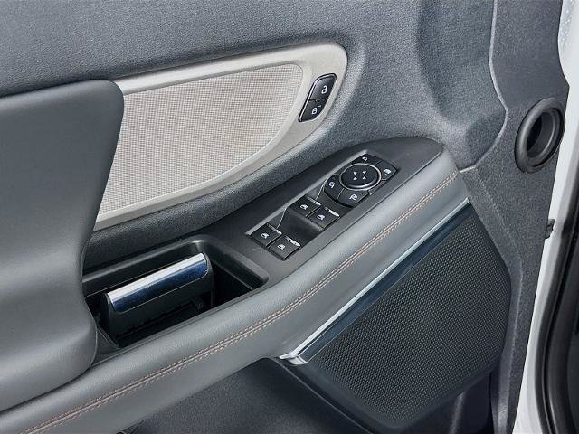 Certified 2025 Ford Expedition Active AWD/4WD image 19