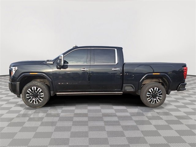 Used 2024 GMC Sierra 2500 Denali Ultimate image 2