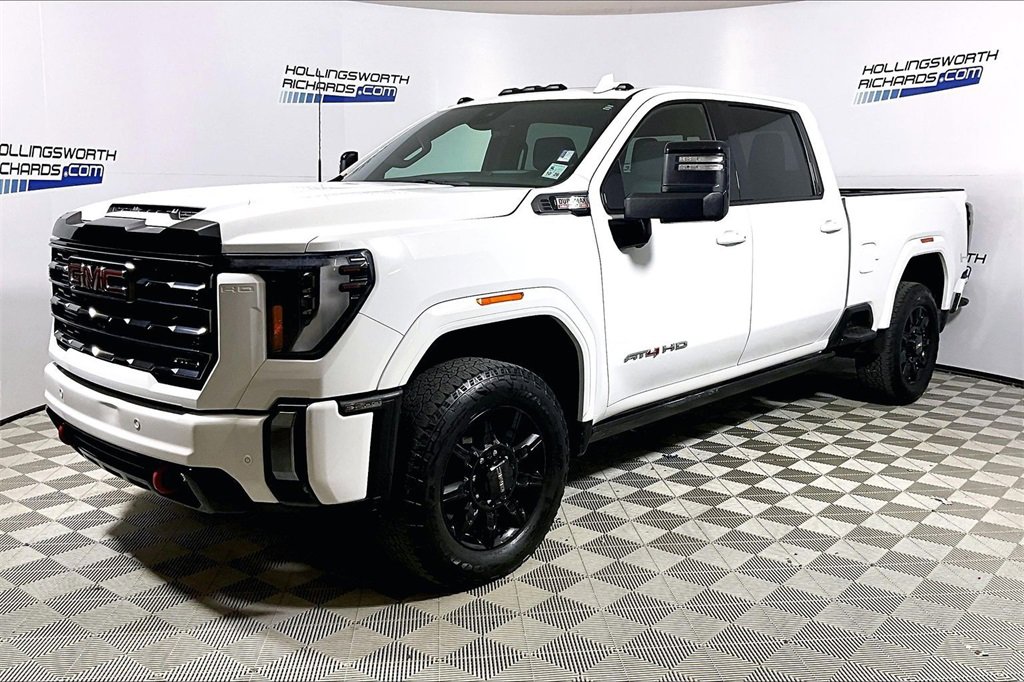 Used 2024 GMC Sierra 2500 AT4 w/ AT4 Premium Plus Package image 1