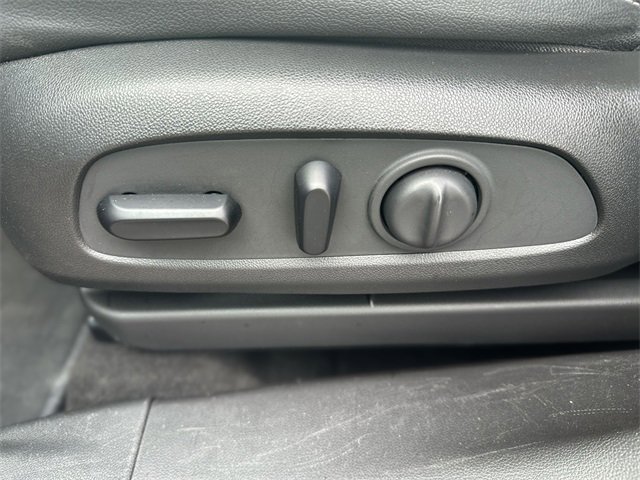 Used 2021 Buick Encore GX Select image 13