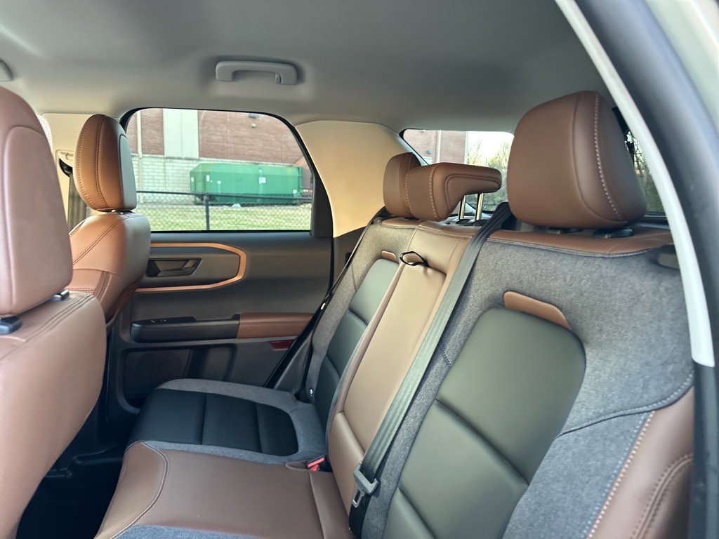 Certified 2024 Ford Bronco Sport Outer Banks w/ Tech Package image 24