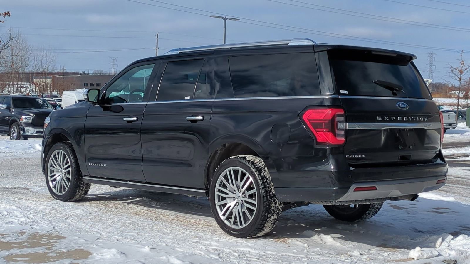 Certified 2022 Ford Expedition Max Platinum image 3