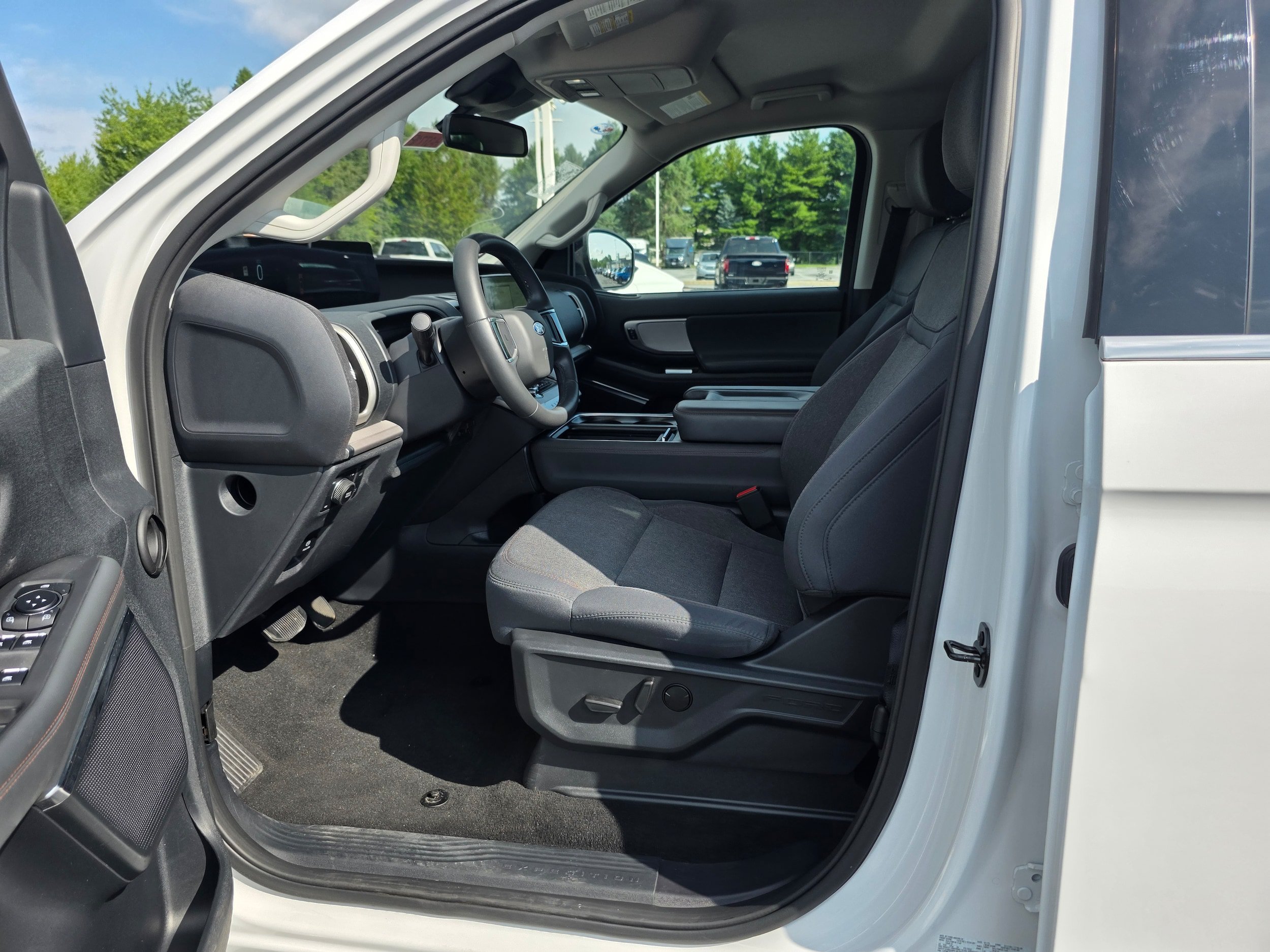 Certified 2025 Ford Expedition Max Active AWD/4WD image 20