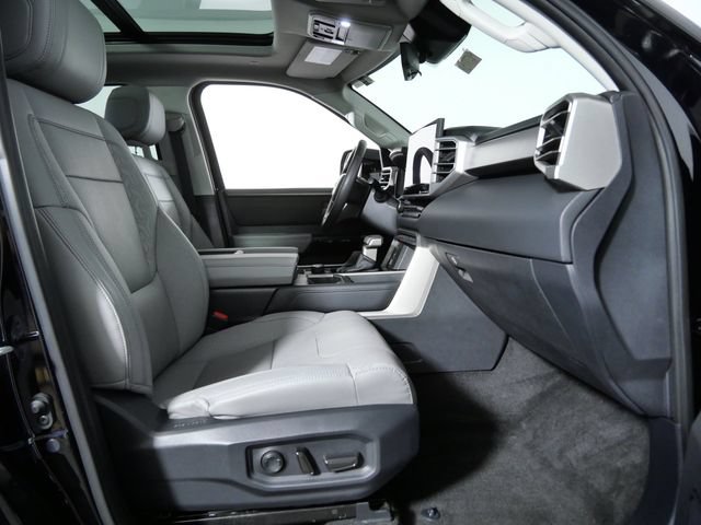 Used 2024 Toyota Tundra Limited AWD/4WD image 12