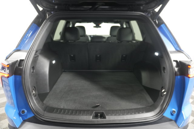 Used 2025 Chevrolet Equinox RS AWD/4WD image 29