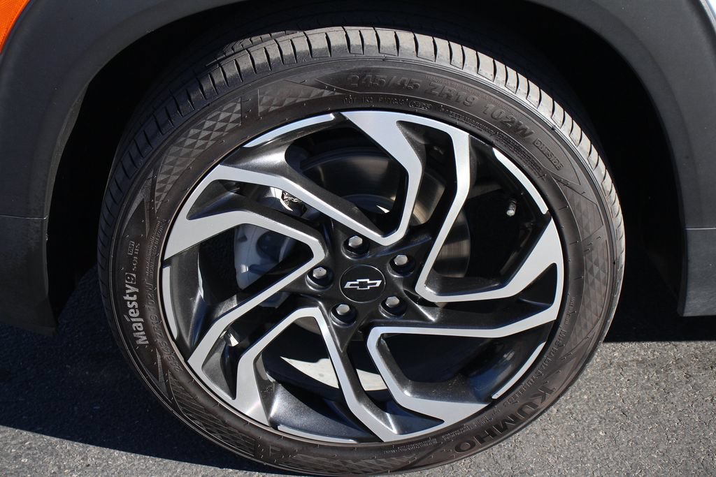 Used 2024 Chevrolet TrailBlazer RS FWD image 14