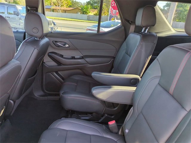 Used 2023 Chevrolet Traverse RS image 14
