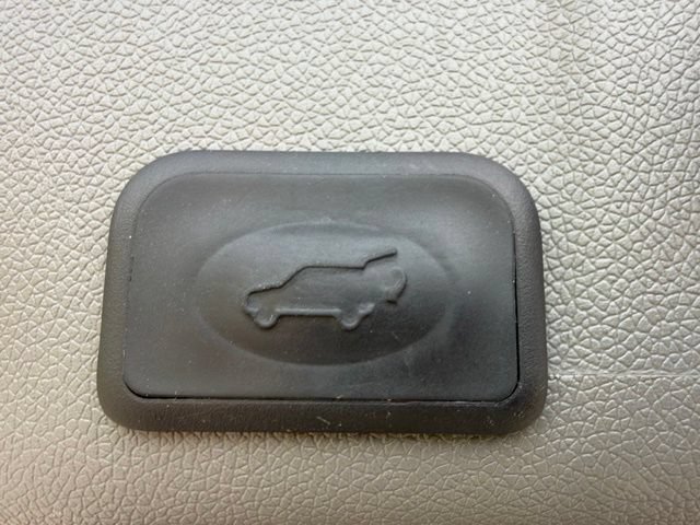 Used 2017 GMC Acadia Limited SLT FWD image 11