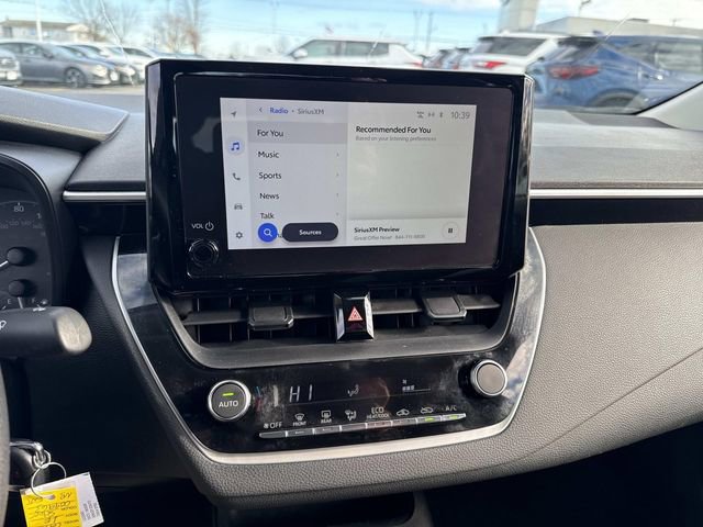 Used 2023 Toyota Corolla LE image 20
