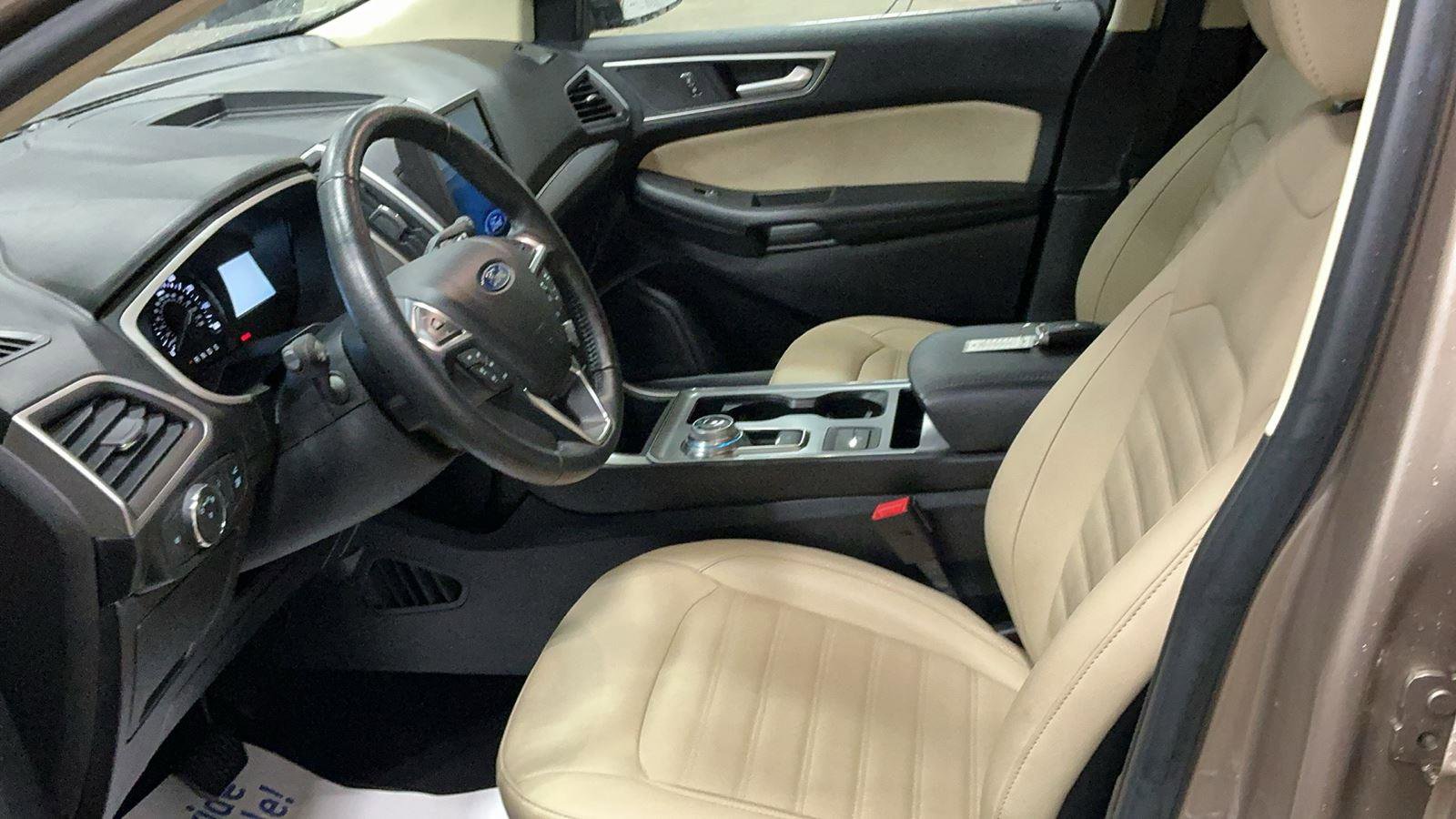 Certified 2021 Ford Edge SEL w/ Convenience Package image 12