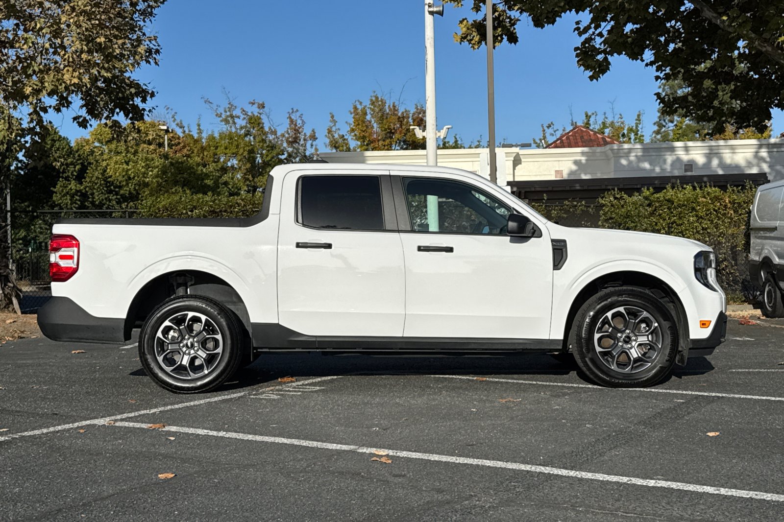Certified 2026 Ford Maverick XLT w/ Equipment Group 301A AWD/4WD image 3