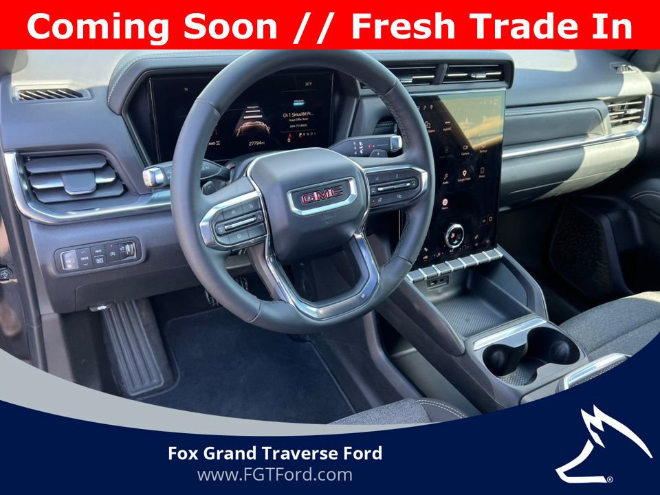 Used 2026 GMC Terrain Elevation image 12